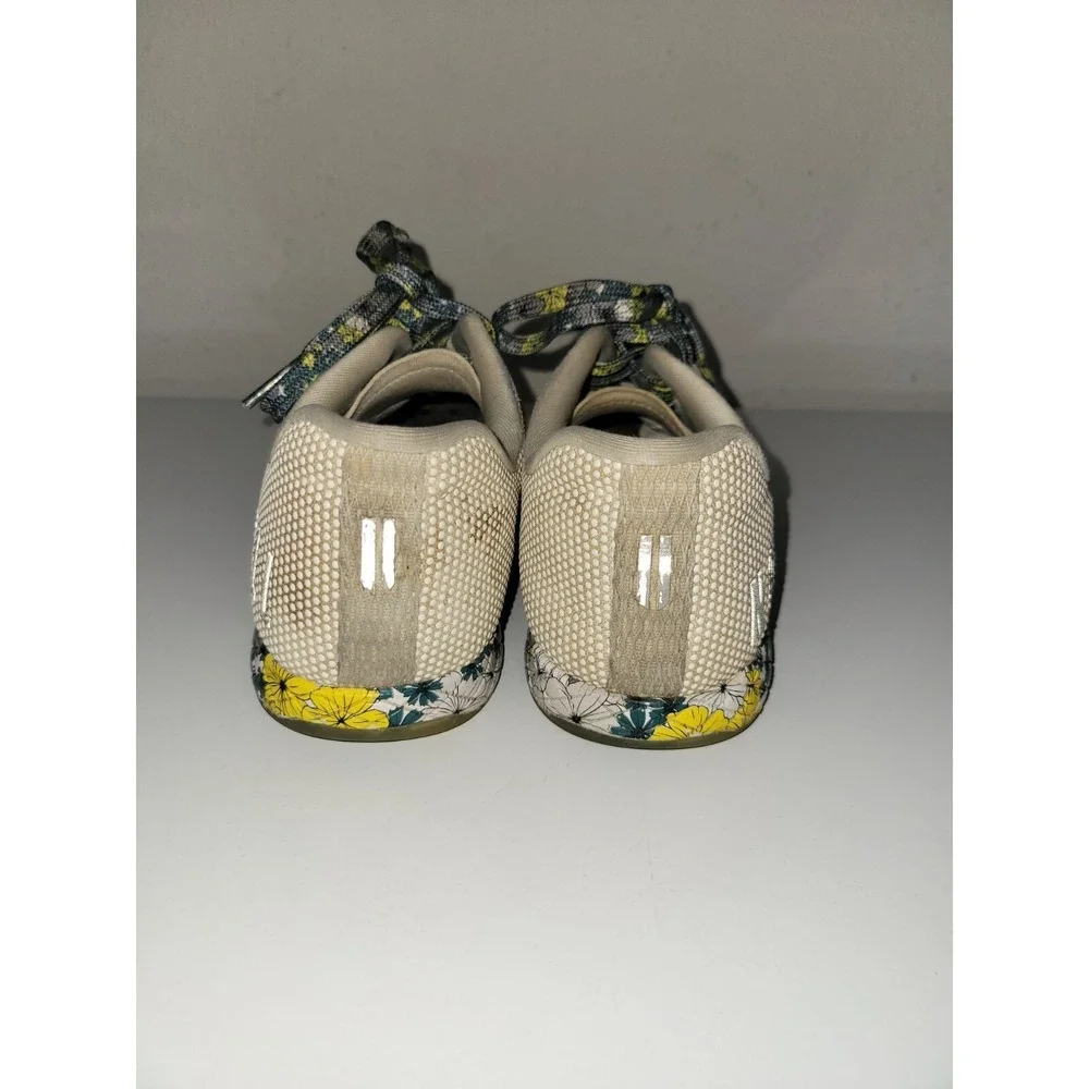 NO BULL Spring Fling SuperFabric Cream/Floral Low Top Sneakers Womens 9 Mens 7.5